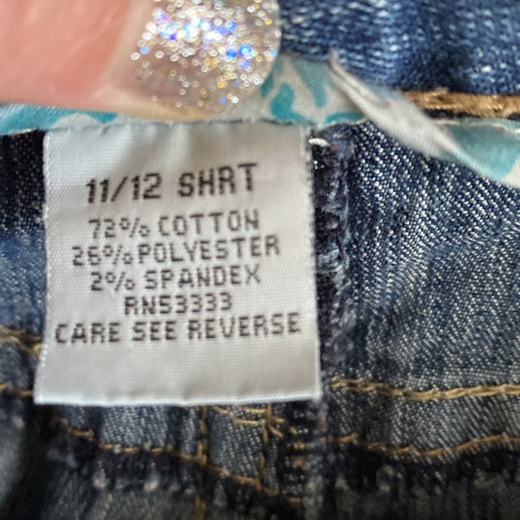 Maurice’s 11/12 SHRT Jeans - Picture 3 of 3